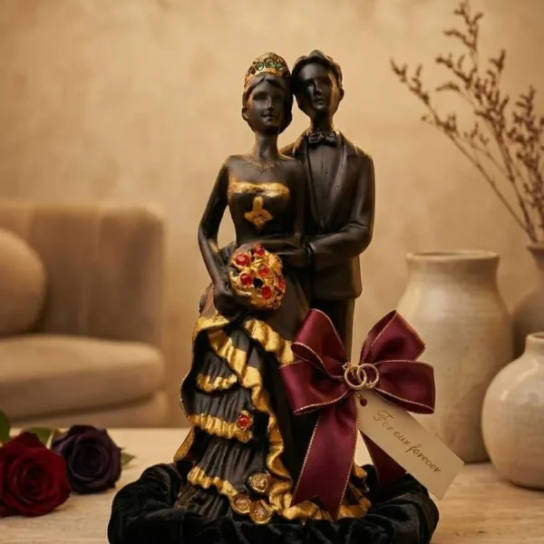 Elivera Romantic Couple Sculpture - Elegant Embrace Edition