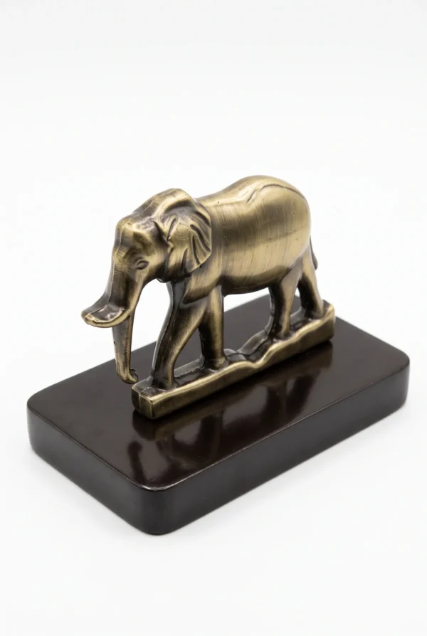 Elivera Regal Elephant – Antique Elephant Showpiece & Gift